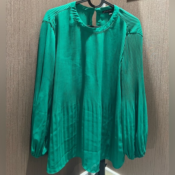 Adrianna Papell Tops - Adrianna Papell Teal Pleated Blouse